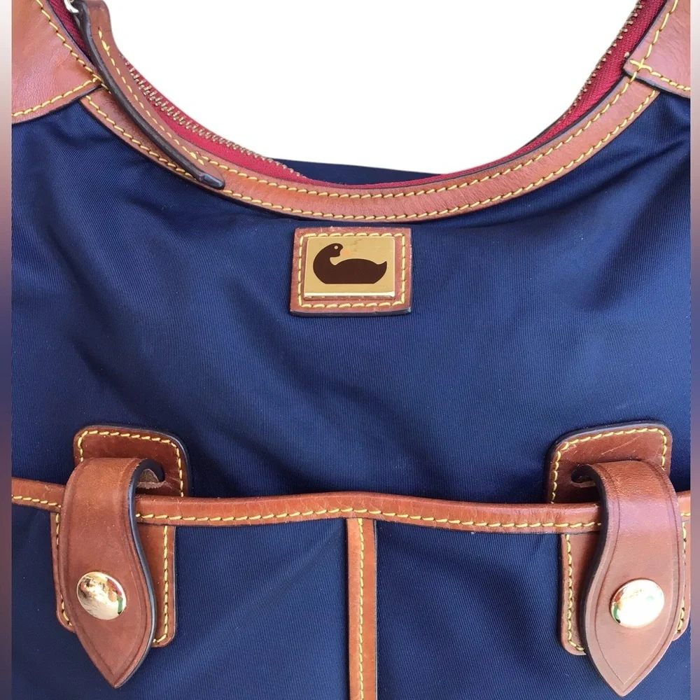 Dooney & Bourke Blue Wayfarer Sac Shoulder Bag